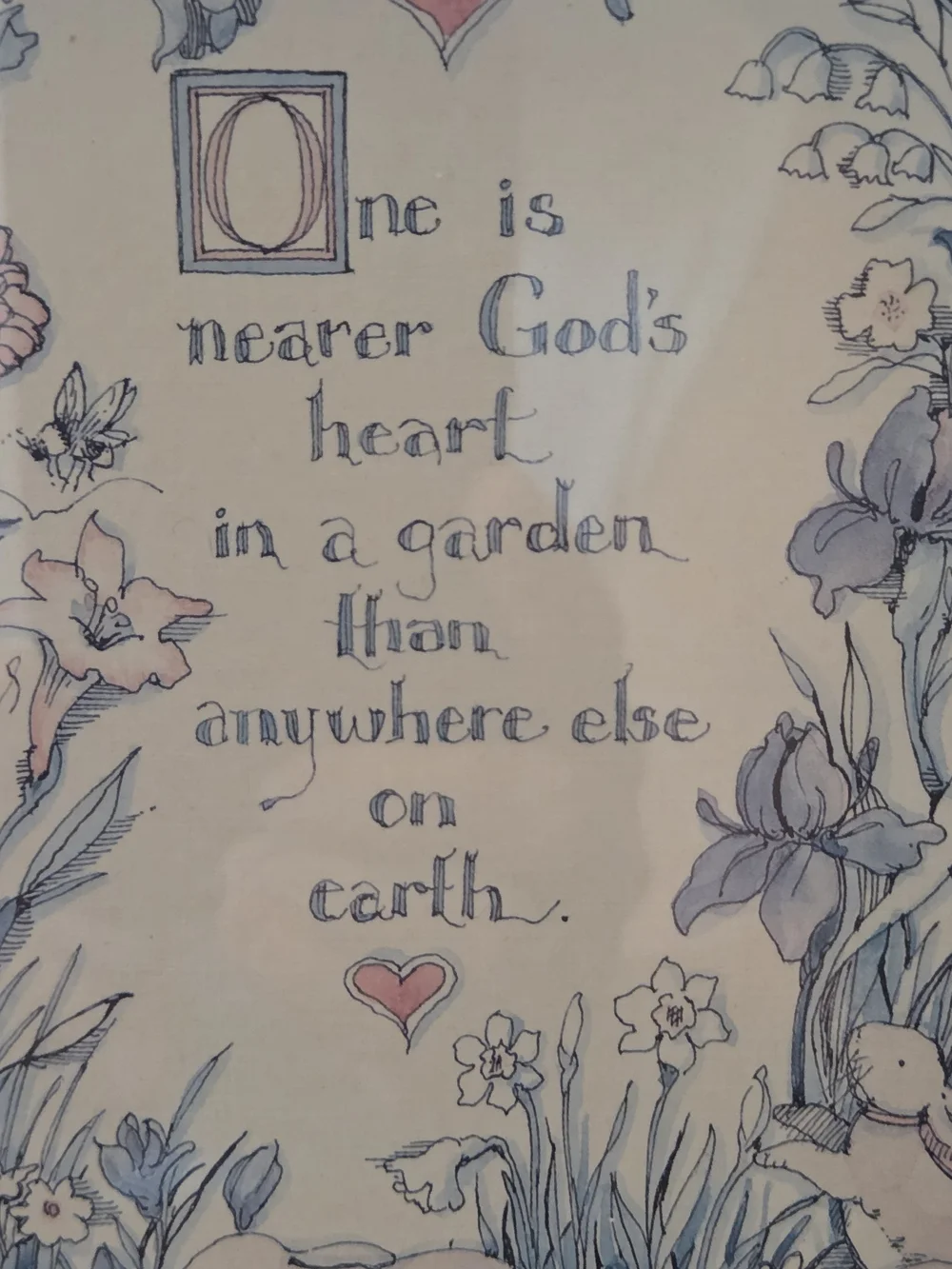 Decorative ❤️Garden Quote in Slightly Distressed Off-white Wooden Frame w/Glass